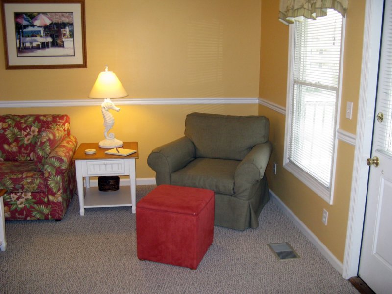 livingarea2.jpg